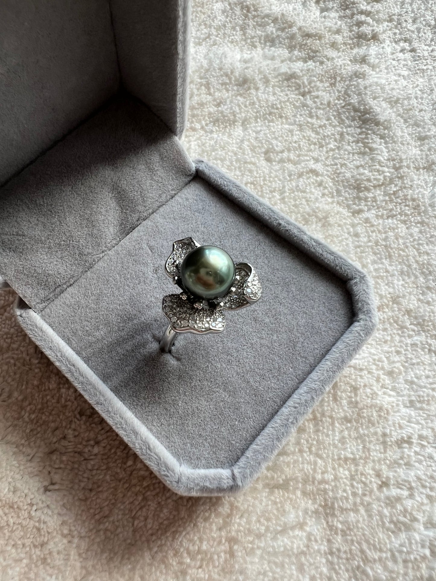 Moonlight - Genuine Tahitian Pearl In Sterling Silver Ring 8.9mm